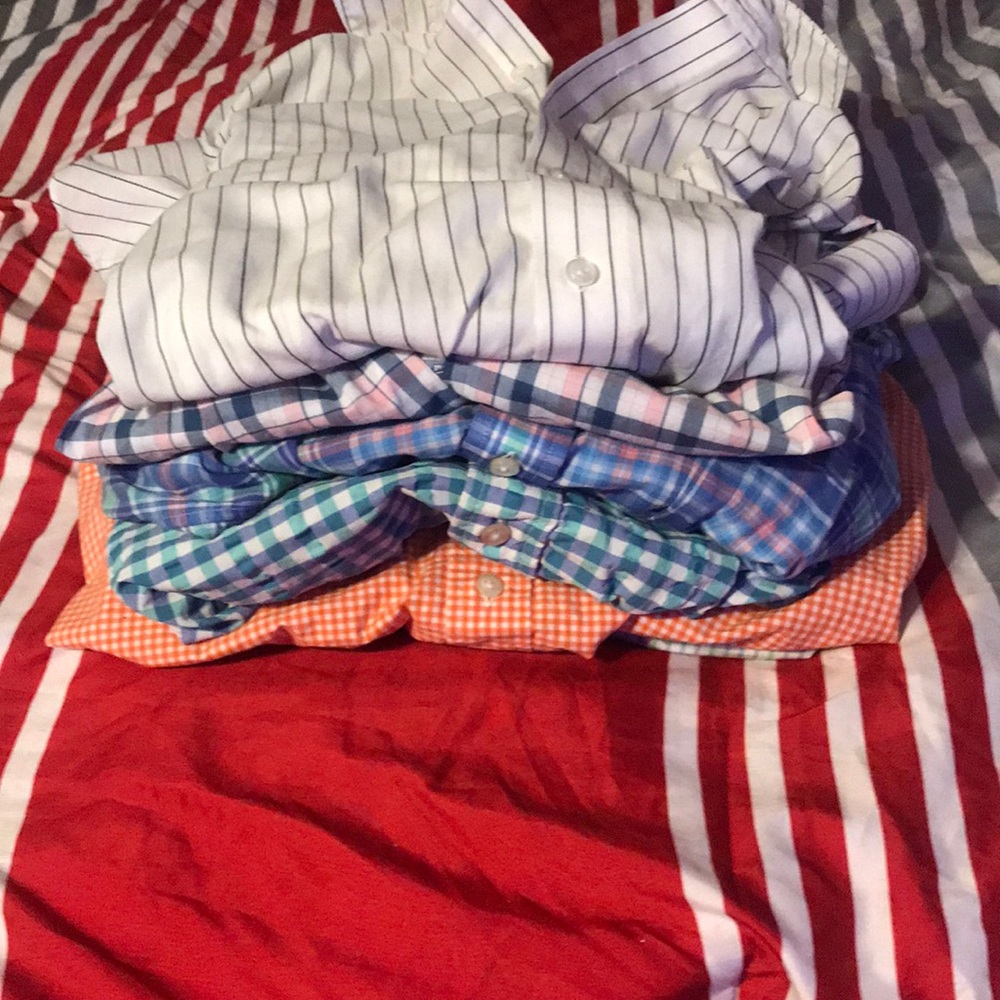 Men’s casual dress shirts size medium 6 total